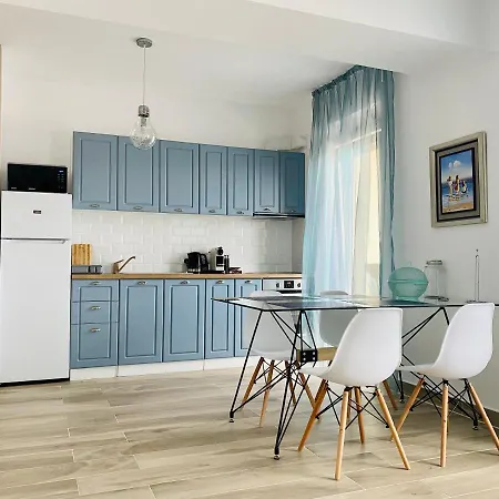 116 Marina Surf Residence *