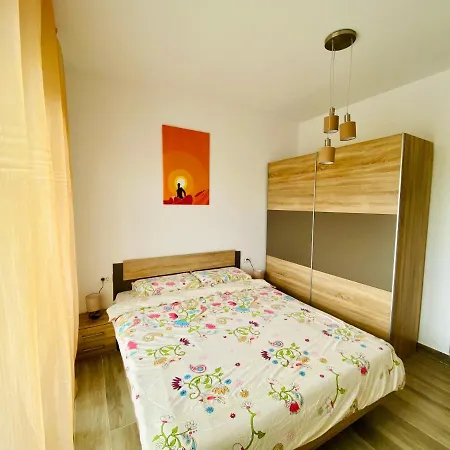 116 Marina Surf Residence דירה